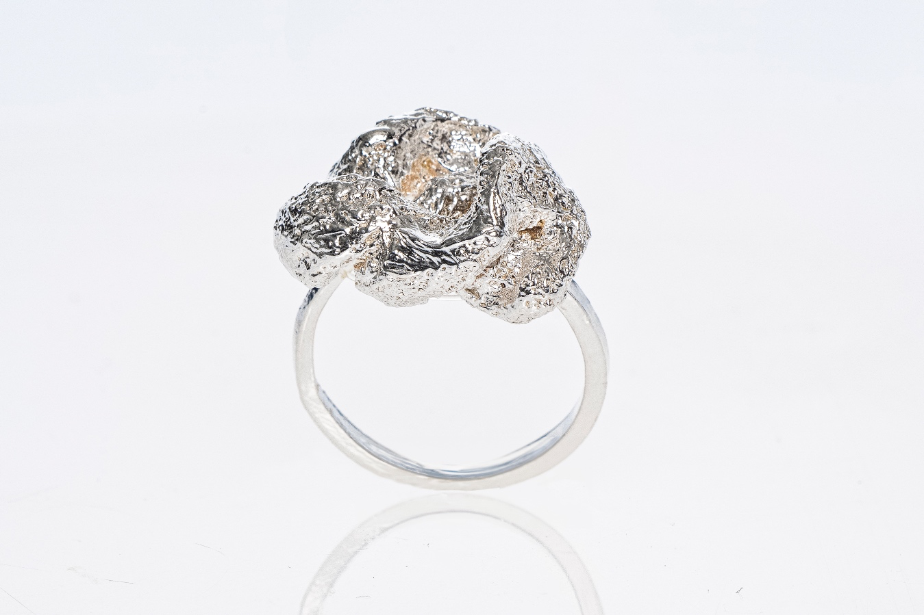 'Soft Tangle' Ring