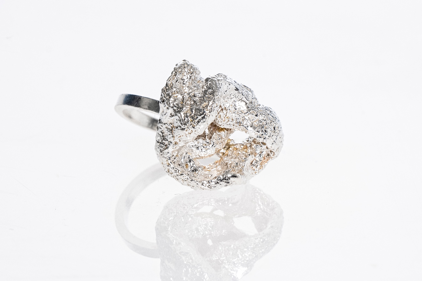 'Soft Tangle' Ring